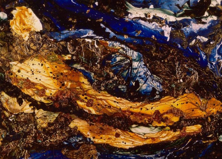 I know the distance, I understand the Air; I am a rain of gold and a spasm of light. Poem by Mario de Sá-Carneiro